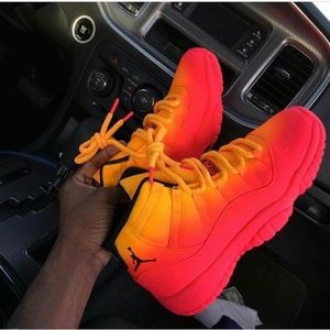 Meet your Posher, Aundrina